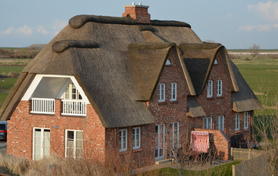 Ansicht vom Deich; HH Backbord vorne, Steuerbord hinten
