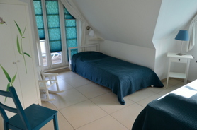 2. Schlafzimmer im OG mit 2 Einzelbetten